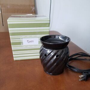 Scentsy Mid-Size Wax Warmer - Raven